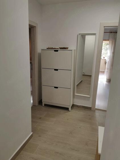 Apartament cu 4 camere decomandat în Complex Studențesc