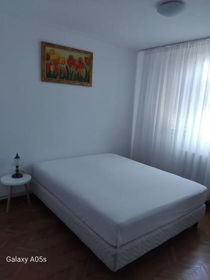Apartament cu 2 camere nedecomandat în Gara de Nord