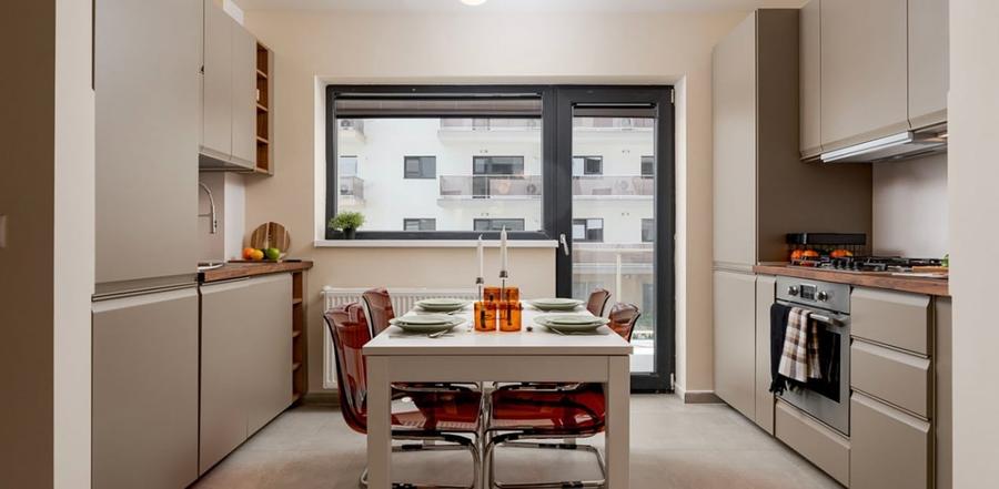Apartament cu 3 camere decomandat în Basarabia