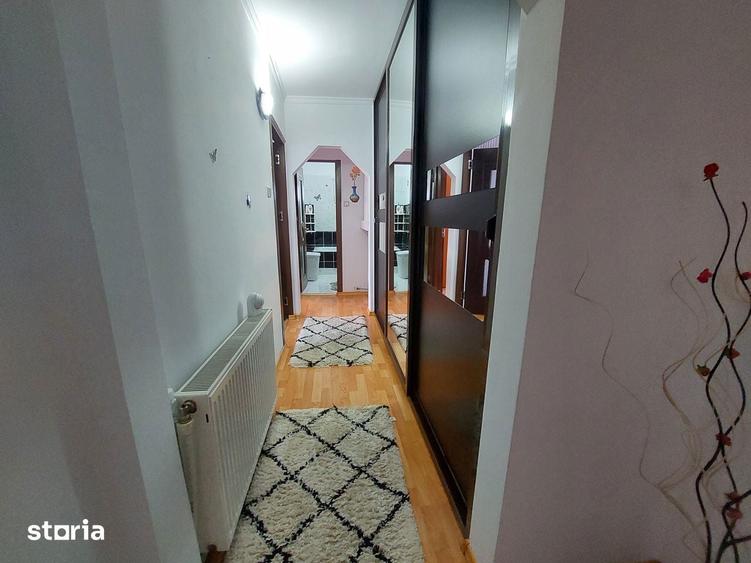 Apartament cu 3 camere în Vest