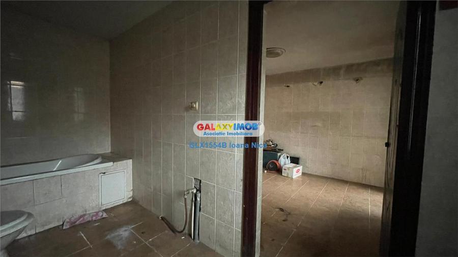 Casă cu 2 camere cu Garaj în Colentina