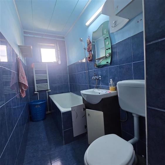 Apartament cu 2 camere decomandat în Alexandru cel Bun