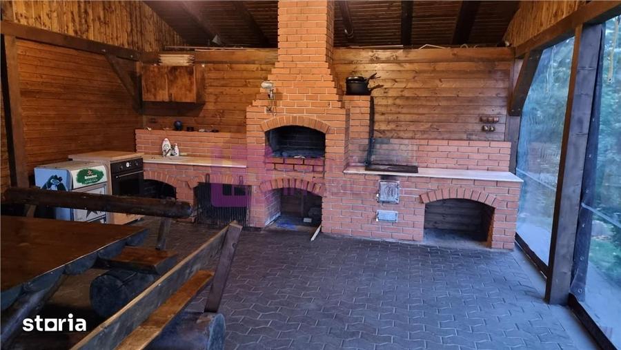 Casă cu 6 camere cu Teren 800 Mp în Central