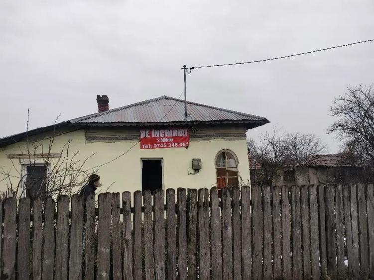 Teren de 2000 mp, în Central