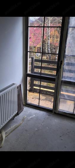 Casă cu 7 camere cu Teren 822 Mp în Măru