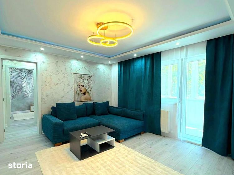 Apartament cu 3 camere semidecomandat în Șagului