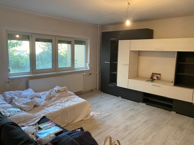 Apartament cu 2 camere semidecomandat în Steaua