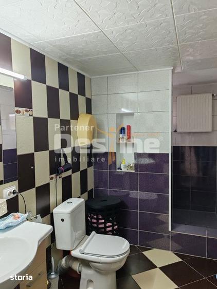 Casă cu 6 camere cu Canalizare în Lipovăț