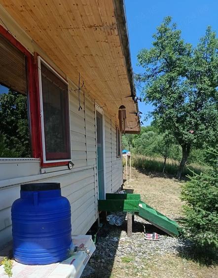 Vind teren intravilan ?i cabana - 5