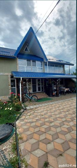 Casă cu 6 camere cu Teren 1300 Mp în Podu Iloaiei