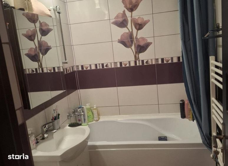 Apartament cu 3 camere semidecomandat în Metalurgie