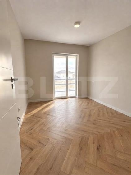 Duplex cu 4 camere cu Canalizare în Dumbrăvița