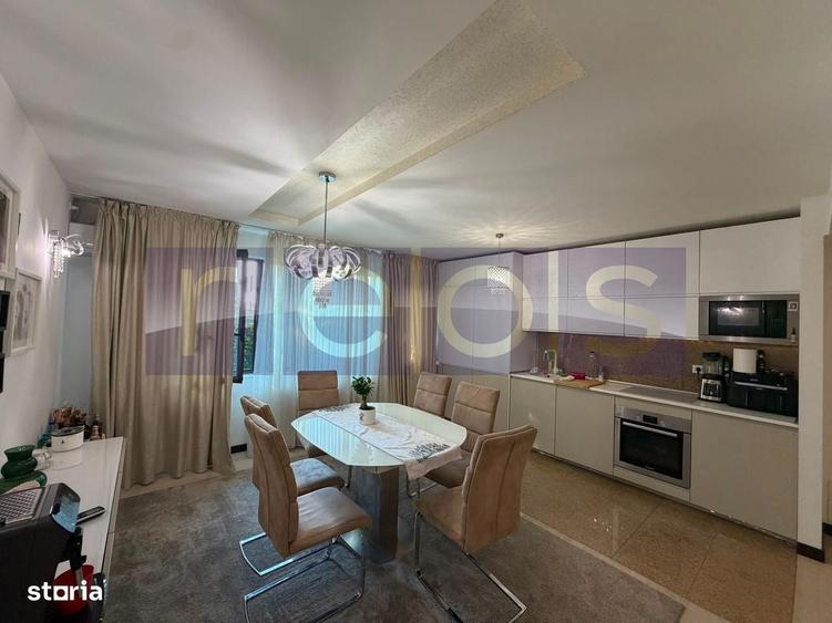 Apartament cu 3 camere în Străulești