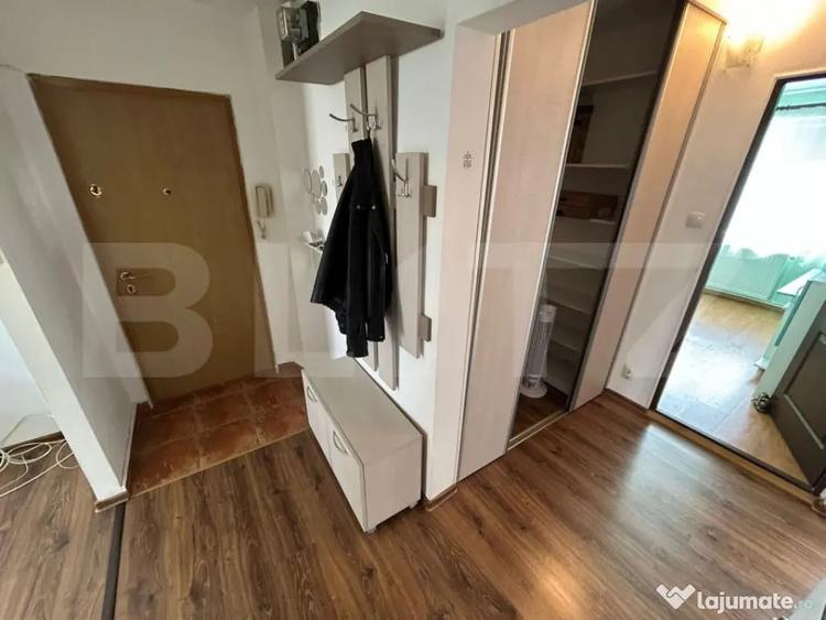 Apartament cu 3 camere decomandat în Independenței