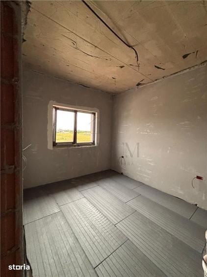 Casă cu 4 camere cu Teren 335 Mp în Central
