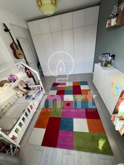 Apartament cu 2 camere semidecomandat, mobilat în Borhanci