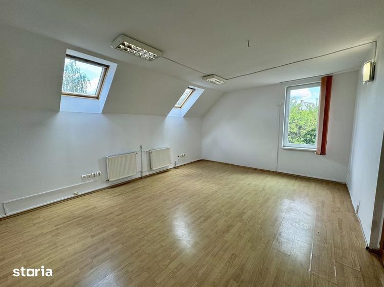 Spațiu comercial, de 389 mp, în Central