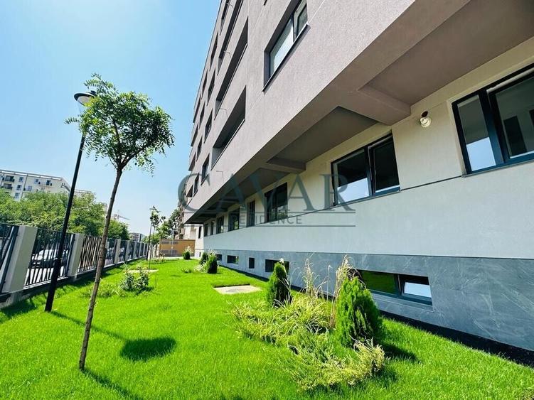 Apartament cu 3 camere semidecomandat în Brâncoveanu
