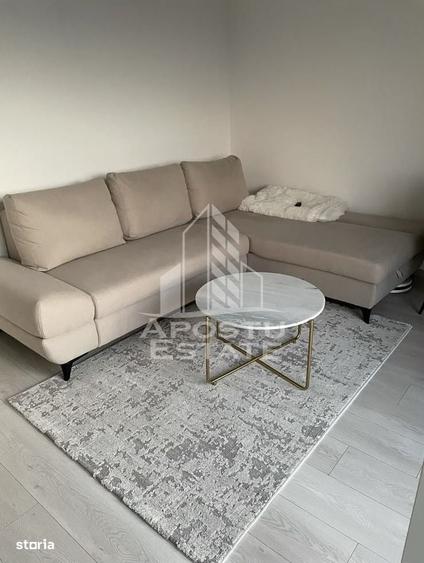 Apartament 2 camere de inchiriat, loc de parcare, Giroc - 1
