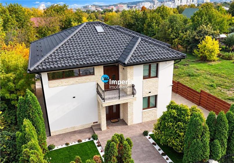 Casă individuală cu 6 camere cu Teren 1000 Mp în Aleea Tudor Neculai