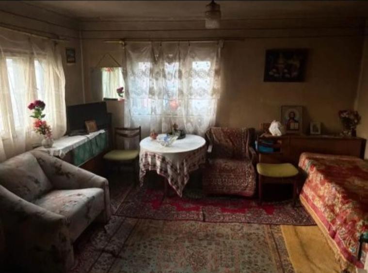 Casă cu 4 camere în Valea Călugărească