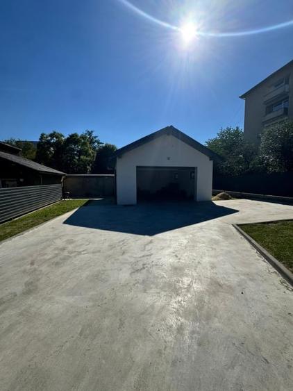Casă individuală cu 2 camere cu Canalizare în Săsar