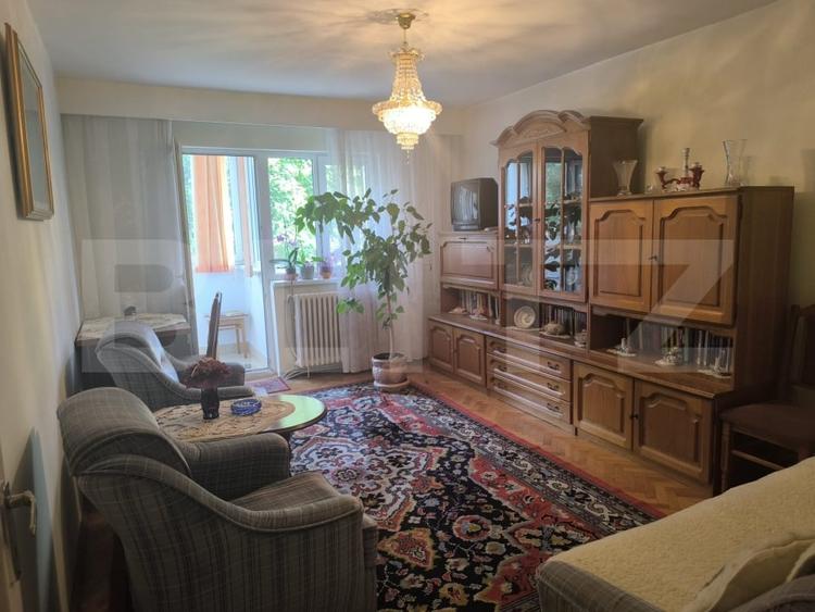 Apartament de vanzare, cu 3 camere si 3 balcoane, 74 mp, zona Manastur - 1