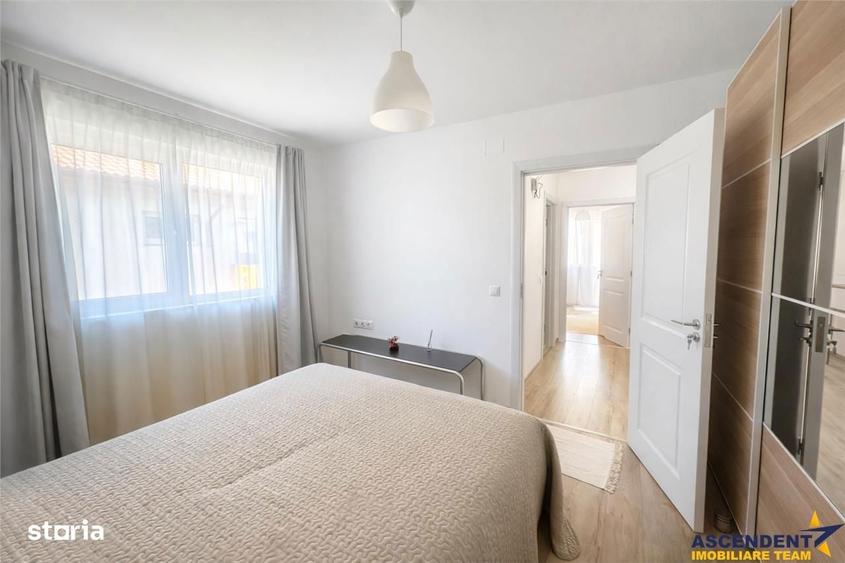 Casă cu 3 camere în Drumul Carului