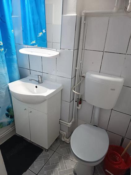 Apartament cu 2 camere decomandat în Micro 19