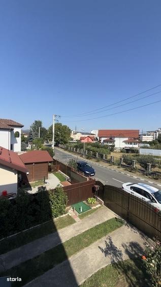 Casă cu 4 camere în Cremenari
