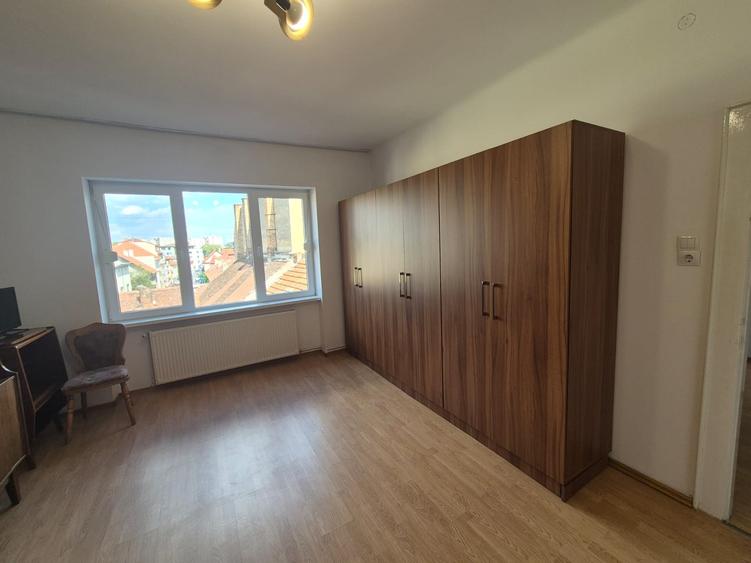 Garsonieră 44 mp, zonă centrală - 3