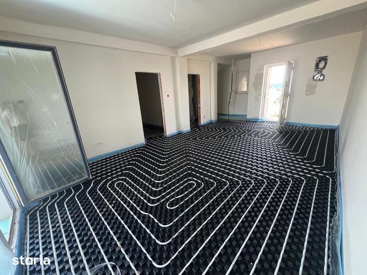 Casă cu 4 camere decomandat cu Teren 300 Mp în Șura Mică