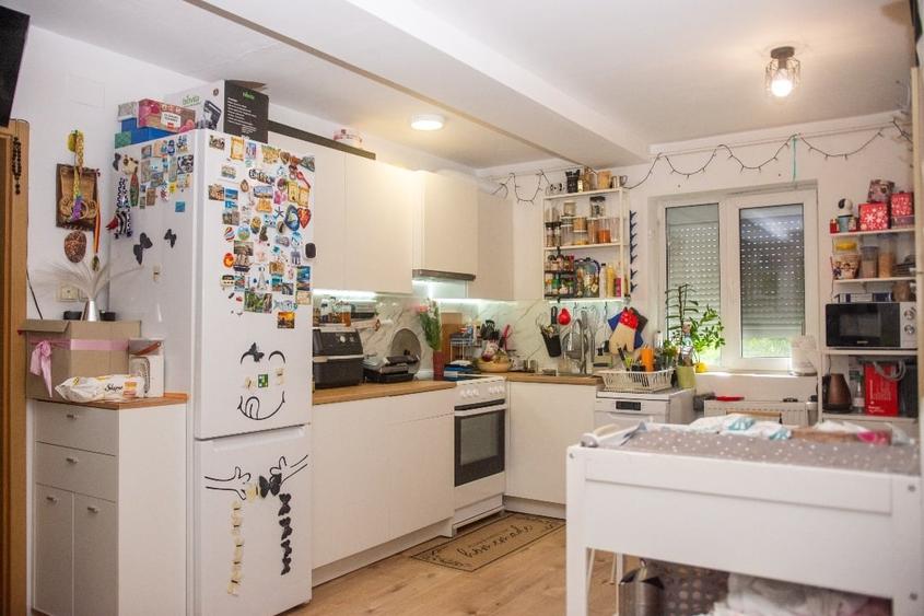 Apartament cu 2 camere semidecomandat, mobilat în Braytim