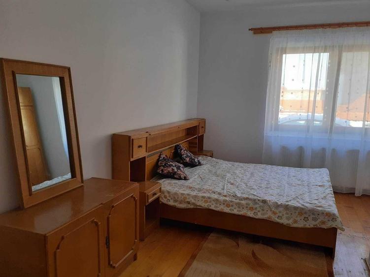 Casă cu 3 camere în Central