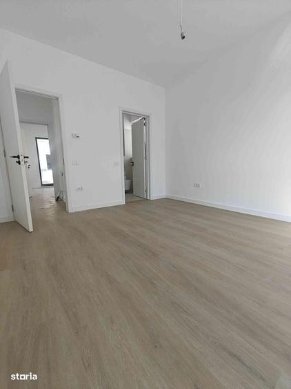 Casă cu 4 camere cu Teren 230 Mp în Drumul Taberei