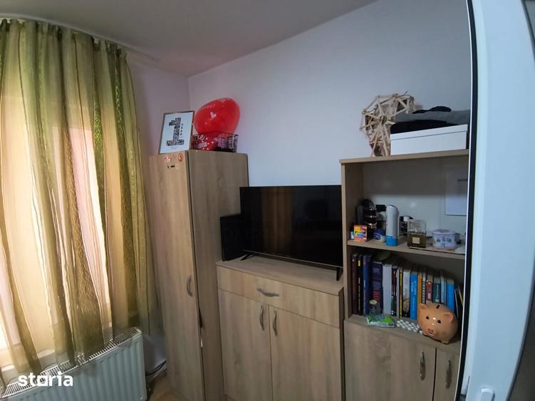 Casă cu 4 camere cu Teren 380 Mp în Burdujeni