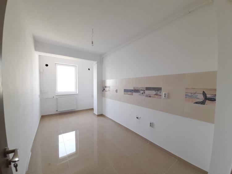Apartament cu 2 camere decomandat în Haliu