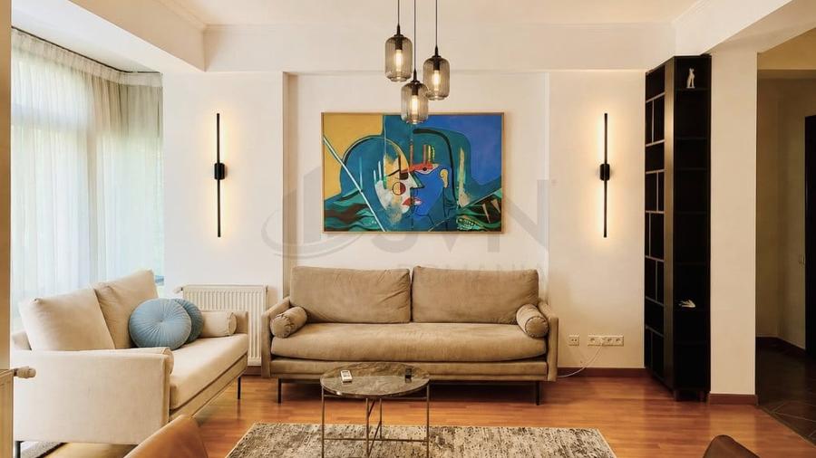 Apartament cu 3 camere decomandat în Kiseleff