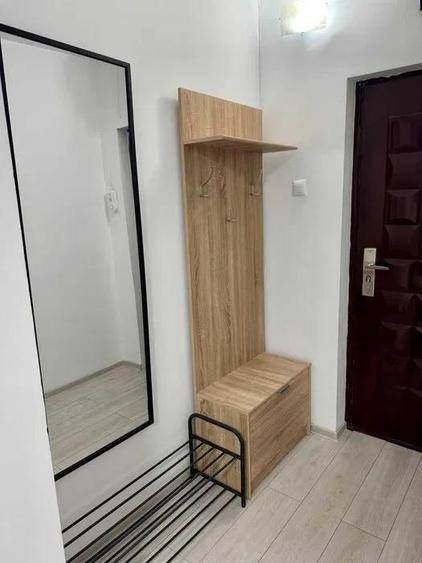 Apartament cu 2 camere nedecomandat, mobilat în Podu Roș