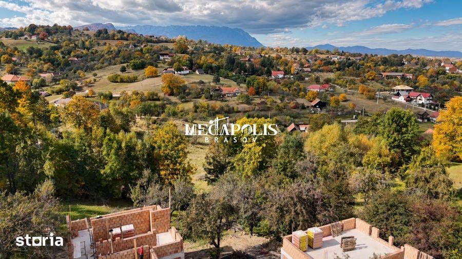 Casă cu 4 camere cu Teren 1000 Mp în Bran