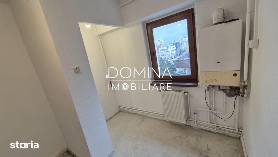 Apartament cu 3 camere decomandat în Central