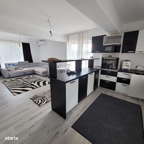Casă cu 4 camere cu Teren 500 Mp în Bod