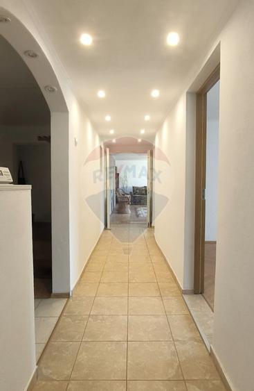 Apartament spa?ios intr-o cladire istorica, zona cent... - 11
