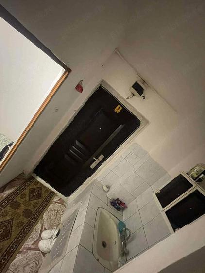 Garsonieră decomandată în Lăpuș Argeș