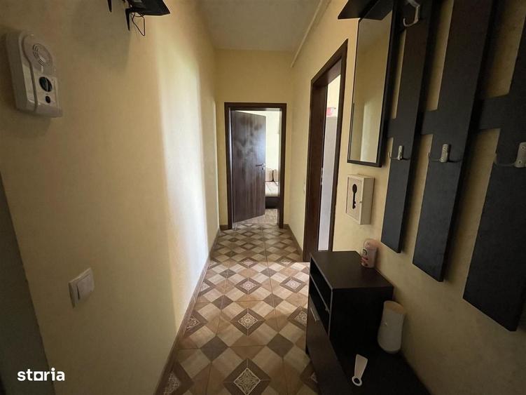 Apartament cu 4 camere decomandat în Vasile Aaron