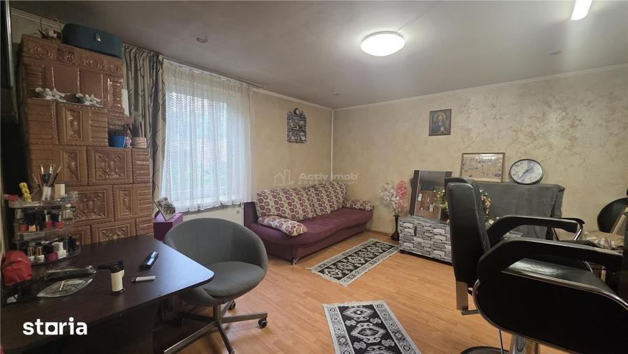 Casă cu 3 camere cu Teren 372 Mp în Siloz