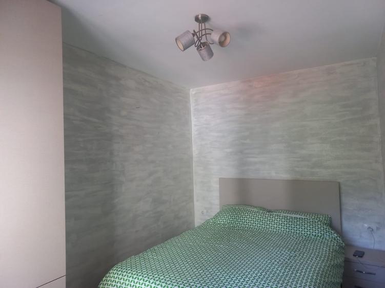 Apartament cu 2 camere semidecomandat, mobilat în Târgu Ocna