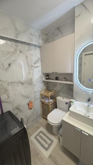 Apartament cu 2 camere decomandat în Exterior Vest