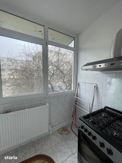 Apartament cu 2 camere, mobilat în Central
