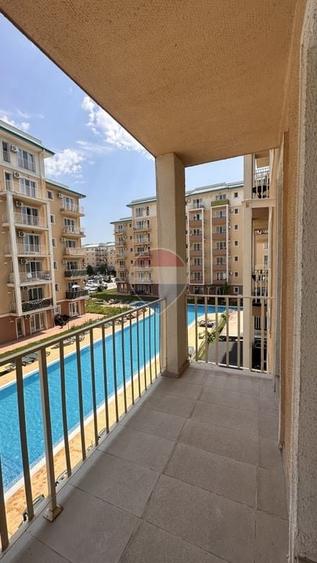 Apartament 2 camere Cosmopolis Q17 vedere la piscina - 11